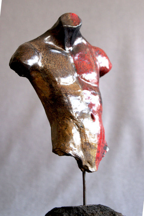 Escultura titulada "MALE TORSO" por Puchi, Obra de arte original, Cerámica