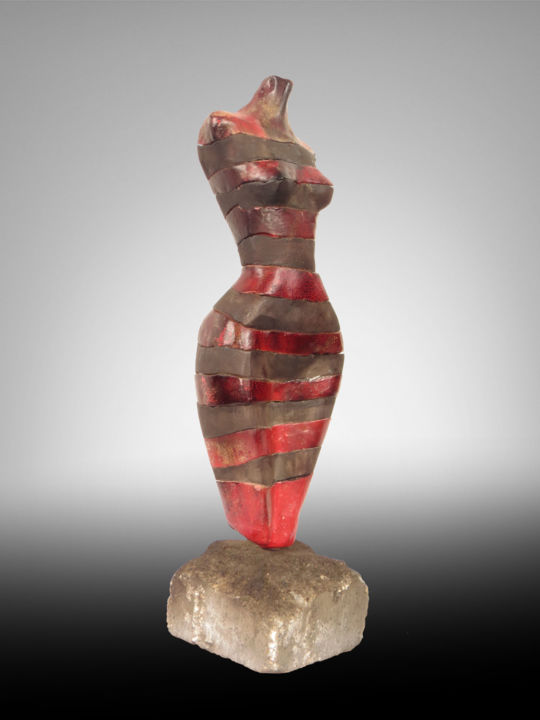 Escultura titulada "TORSO RED AND BLACK" por Puchi, Obra de arte original, Cerámica