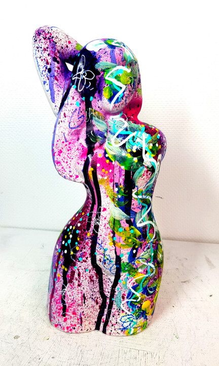 Sculpture titled "Sculpture Pop Art F…" by Pvettese, Original Artwork, Spray paint
