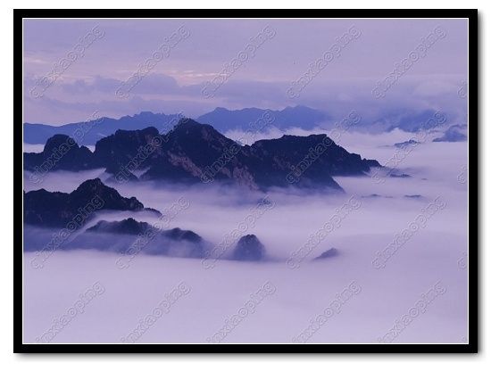 Photography titled "华山云海" by Xiao Ping Qin, Original Artwork