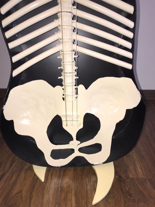 Skulptur mit dem Titel "bonnie guitar" von Rafal Lesiak (MetaLove), Original-Kunstwerk, Sprühfarbe