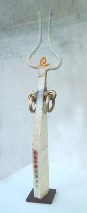 Sculpture titled "Goldlöckchen" by Ralph Kleiner, Original Artwork, Metals