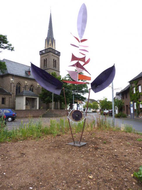 Installation titled "MobileWeidesheim.jpg" by Ralph Kleiner, Original Artwork