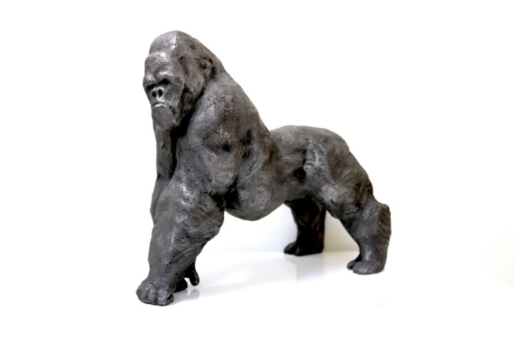 Skulptur mit dem Titel "Gorille 1" von Raphael Fourneau, Original-Kunstwerk, Harz