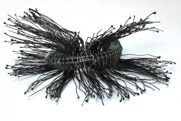 Sculpture titled "Oruga II" by Raquel Zoco, Original Artwork, Metals
