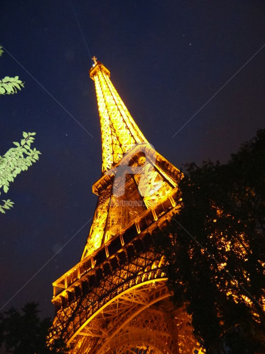 Fotografie getiteld "Eiffel Tower" door Ravi Shankar Das, Origineel Kunstwerk