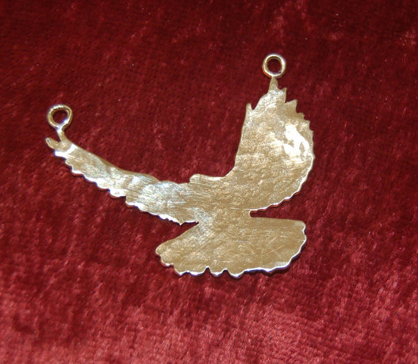 Painting titled "Gold dove pendend" by Ravid Wolff, Original Art,