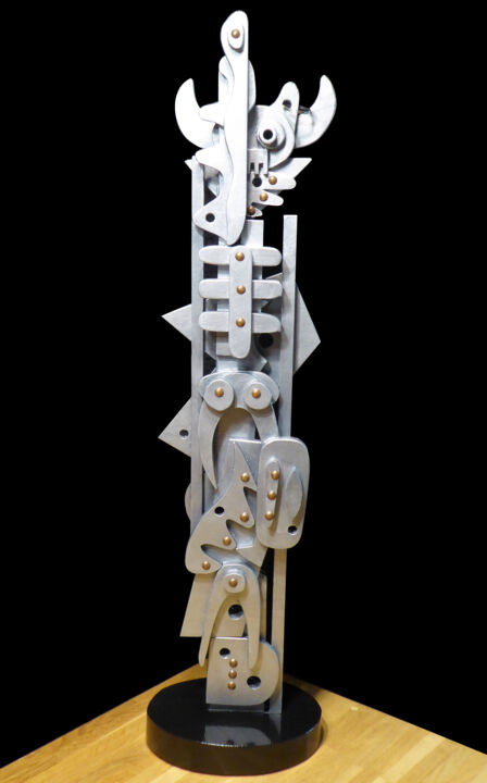 Sculpture titled "Totem Cat Power" by Thierry Corpet (Raymond X), Original Artwork, Wood