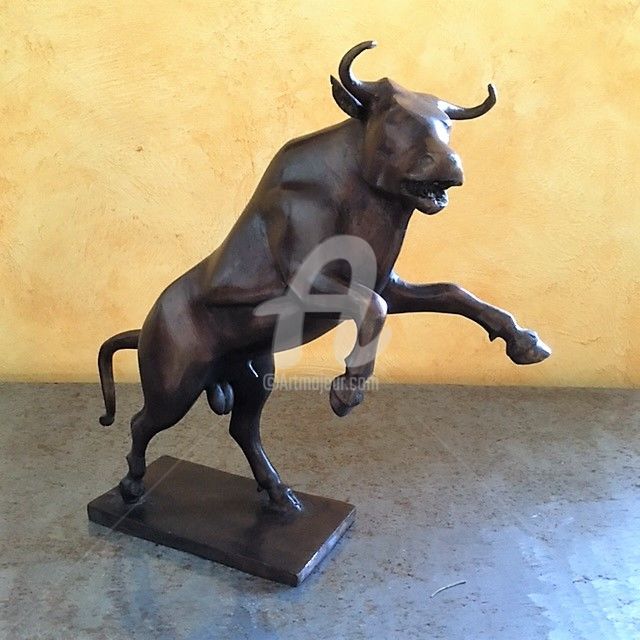 Sculpture intitulée "Taureau 3" par Recyclage Design - Réanimateur D'Objets , Œuvre d'art originale, Bronze