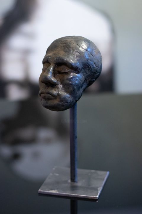 Sculpture titled "sans titre" by Thomas Reheisser, Original Artwork, Clay