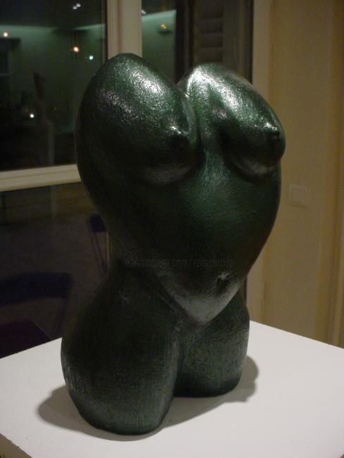 Escultura titulada "beauté crue" por Claude Reitz, Obra de arte original