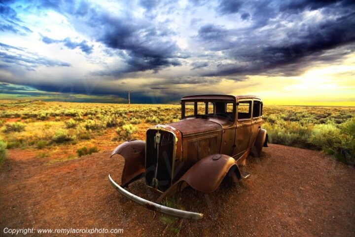 Photography titled "Old wreck - Route 6…" by Rémy Lacroix, Original Artwork, Digital Photography Mounted on Cardboard
