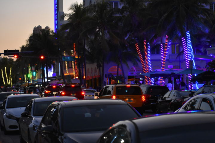 Photography titled "Miami Night Life" by Stefania Reva, Original Art, Digital Photography