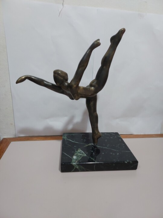 Sculpture titled "Woman female sculpt…" by Ricardo Navarro, Original Artwork, Bronze