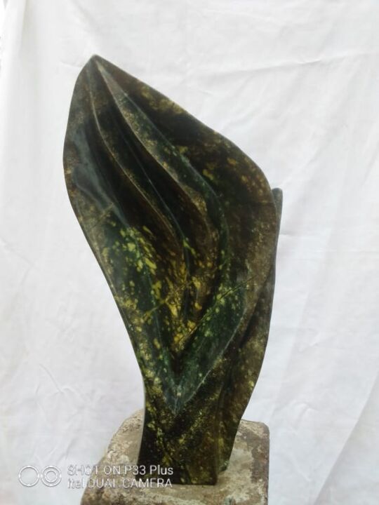 Sculpture titled "Seasonal Flower" by Richard Mupumha, Original Artwork, Stone