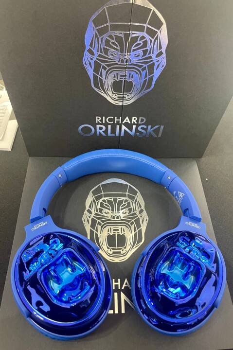 Design intitolato "Headphones Chrome B…" da Richard Orlinski, Opera d'arte originale