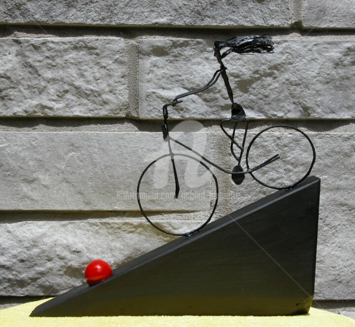 Sculpture intitulée "Descente rapide" par Richard Paquette, Œuvre d'art originale, Métaux