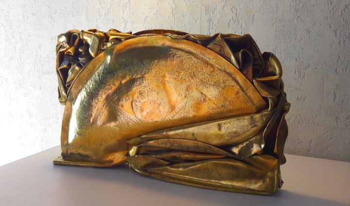 Sculpture titled "York" by Rikenrob'S, Original Artwork, Metals