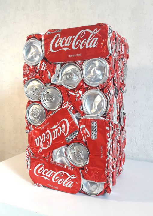 Sculpture intitulée "Coca² - Compression…" par Rikenrob'S, Œuvre d'art originale, Métaux