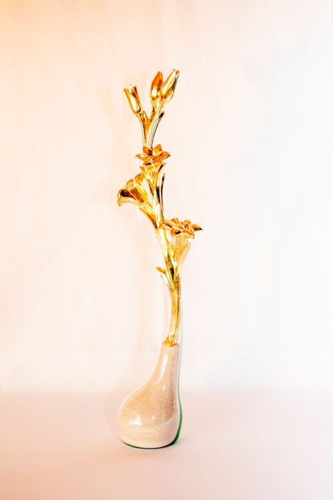 Diseño titulada "Goldlilie - Modell…" por Robert Weingartner, Obra de arte original, Madera