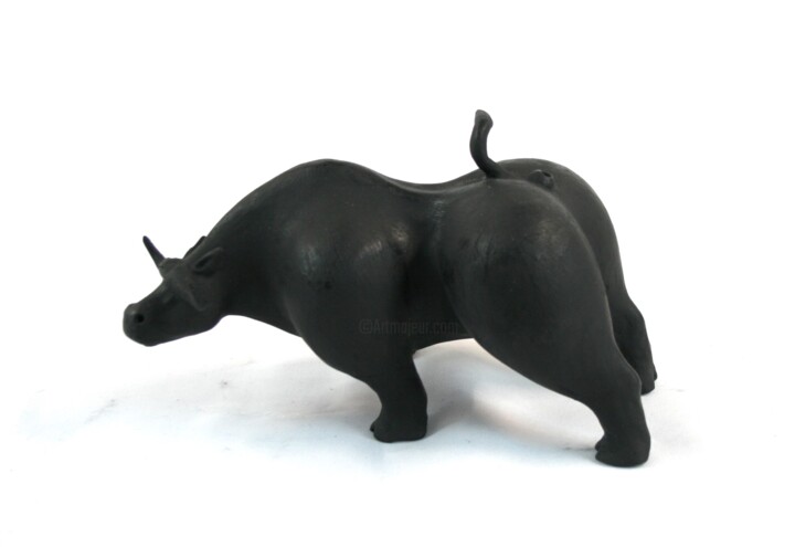 Sculptuur getiteld "Charging bull 2" door Roberto Barbuti, Origineel Kunstwerk, Terra cotta