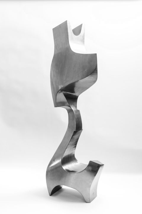 Sculpture titled "Obosom 13 Pray" by Roberto Canduela, Original Artwork, Metals