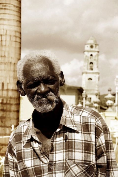 Fotografía titulada "Negro con Iglesia" por Roberto Gil Esteban, Obra de arte original