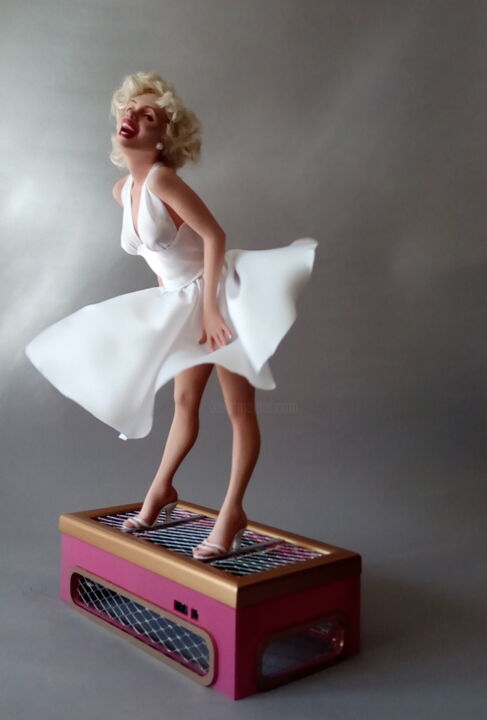 Γλυπτική με τίτλο "Marilyn Monroe subw…" από Rock Portraits By Larisa Churkina, Αυθεντικά έργα τέχνης, Πλαστική ύλη