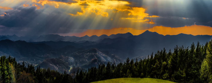 Photographie intitulée "After the Storm" par Ronald Santini, Œuvre d'art originale