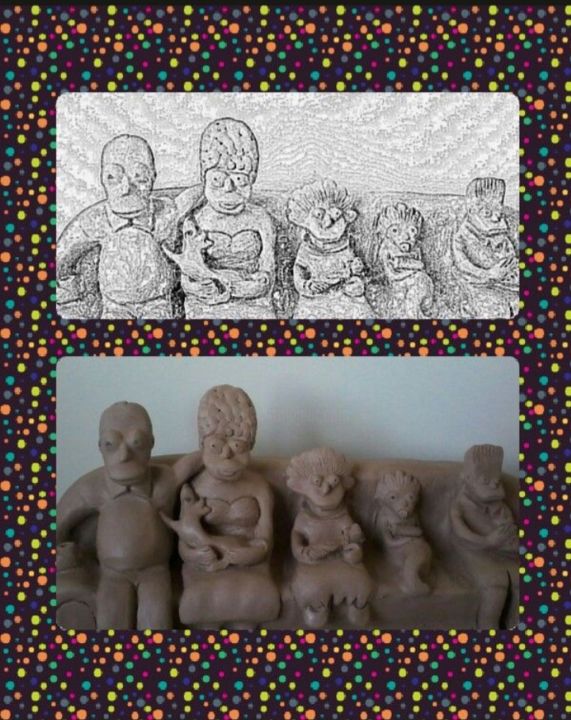 Sculpture titled "Família Simpsons re…" by Rosana Pan Romero, Original Artwork, Clay