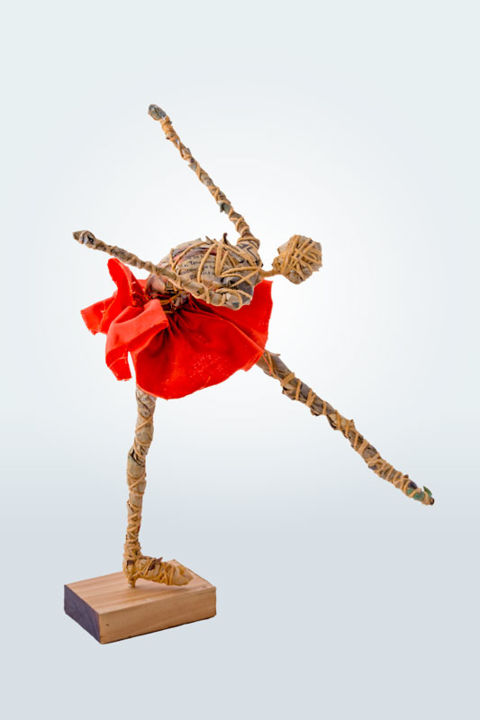 Sculpture titled "Serie Bailarinas en…" by Rosa Salazar, Original Artwork, Paper