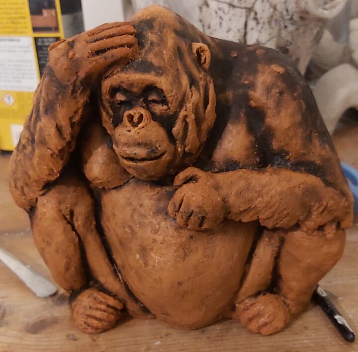 Escultura intitulada "Orang outan" por Ross Sculpture, Obras de arte originais, Argila