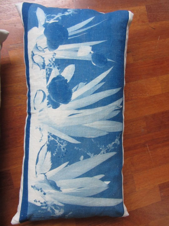 Textile Art titled "13-cushions-cyanoty…" by Roxanne Frazer, Original Artwork