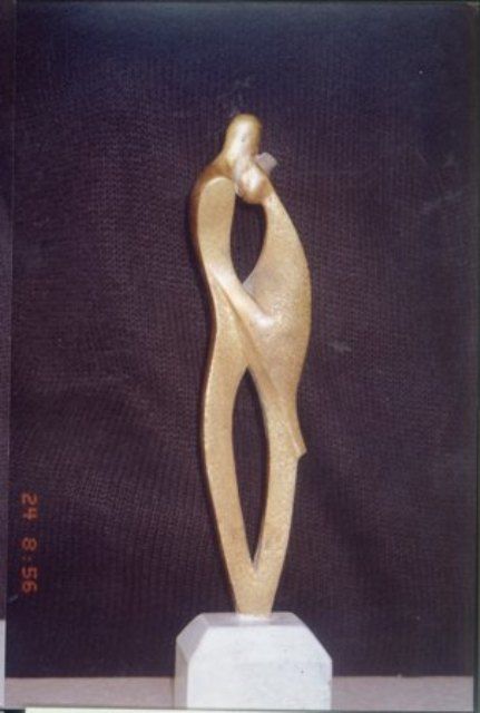 Скульптура под названием "Love" - Dumanyan Manya, Подлинное произведение искусства