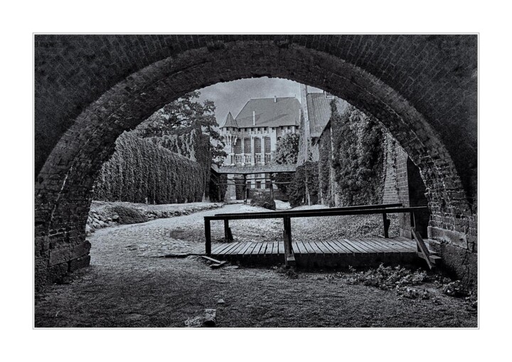 「Castle footbridge」というタイトルの写真撮影 Ryszard Stelmachowiczによって, オリジナルのアートワーク, デジタル