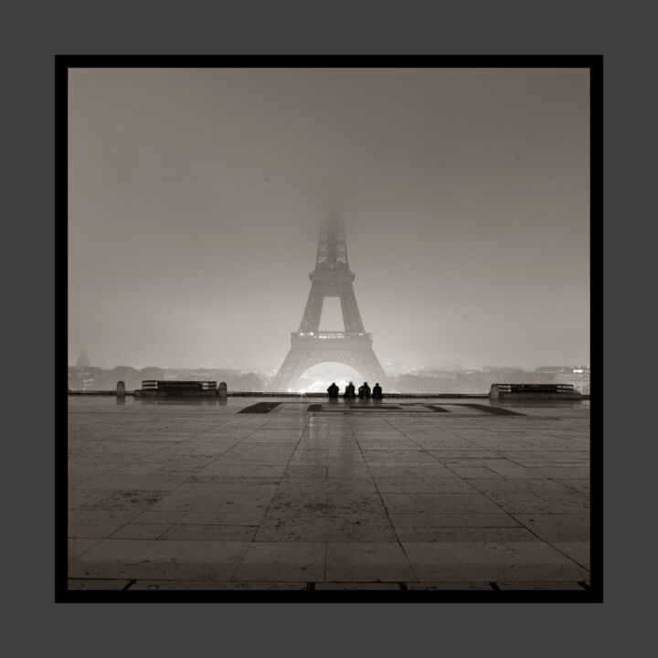 Photography titled "PARIS- EIFFEL" by Sadinoel, Original Artwork, Digital Photography