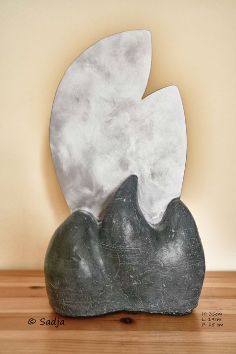 Sculpture intitulée "Trident fleur * Tri…" par Sadja, Œuvre d'art originale,