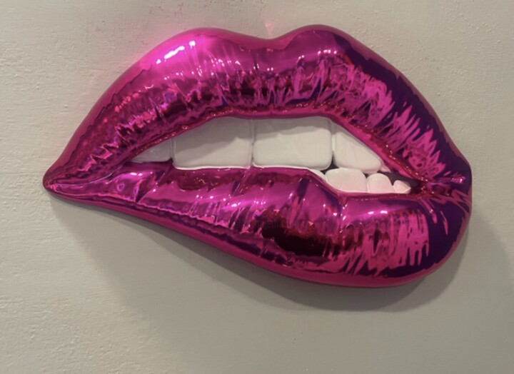 Sculpture intitulée "Mmmh... Pink" par Sagrasse, Œuvre d'art originale, Résine Monté sur Autre panneau rigide