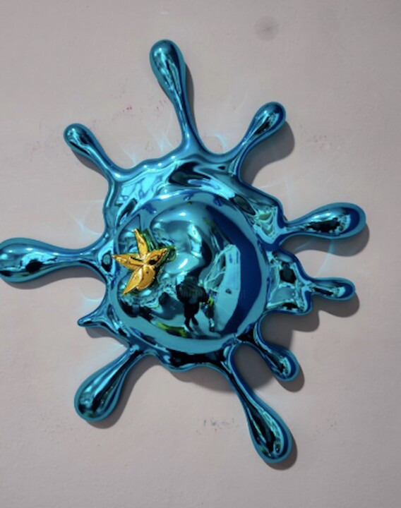「Tomato splat Blue」というタイトルの彫刻 Sagrasseによって, オリジナルのアートワーク, 樹脂 その他の剛性パネルにマウント