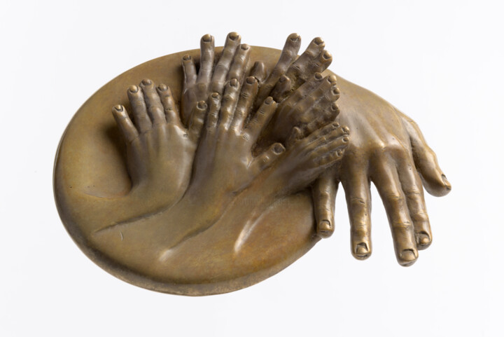 Скульптура под названием "FEUILLETÉ de MAINS" - Sak, Подлинное произведение искусства, Бронза