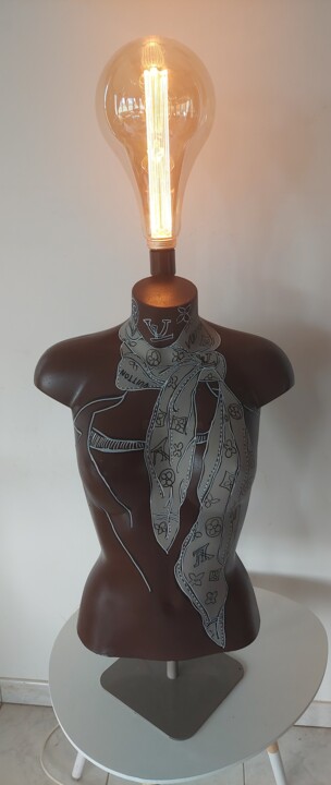 Design titled "Le foulard" by Saloua Mercier, Original Artwork, Acrylic