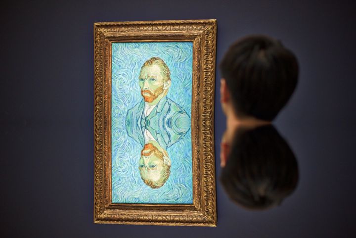 Fotografia intitolato "Looking at Van Gogh" da Salvatore Avallone, Opera d'arte originale, Fotografia digitale