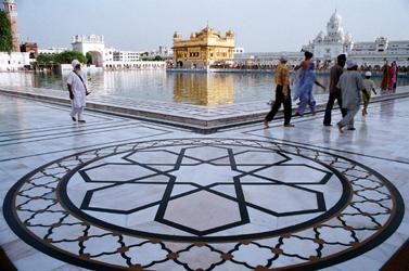 Фотография под названием "Golden Temple2" - Sandeep Singh, Подлинное произведение искусства