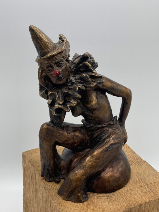 Sculpture intitulée "La clown triste" par Sandrine Julien (Nizebulle), Œuvre d'art originale, Bronze