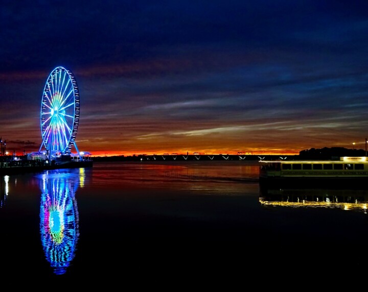 Fotografia zatytułowany „Ferris Wheel Reflex…” autorstwa Sandy Waters, Oryginalna praca