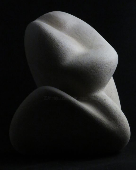 Sculpture titled "Tendresse" by Sara Amato-Gentric, Original Artwork, Clay