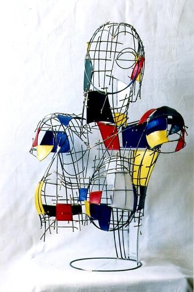 Скульптура под названием "buste mandrian" - Sarah François, Подлинное произведение искусства, Металлы