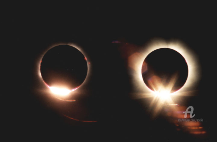 「Double éclipse de s…」というタイトルの写真撮影 Sarcieによって, オリジナルのアートワーク, アナログ写真 その他の剛性パネルにマウント