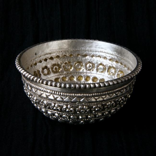 Sculpture intitulée "Silver Bowl-" par Sasi, Œuvre d'art originale, Métaux