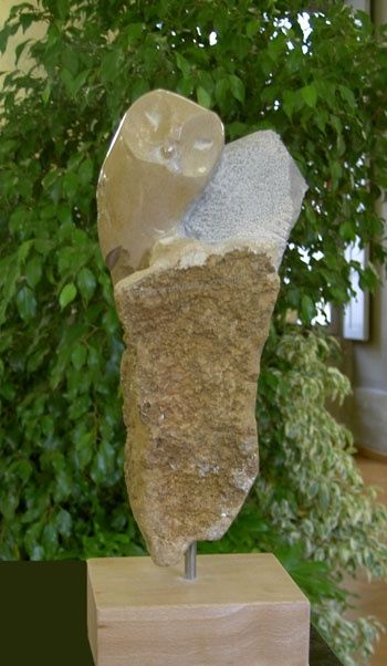 Escultura titulada "La sagesse  chouette" por Domitille Et David Schneider, Obra de arte original, Piedra